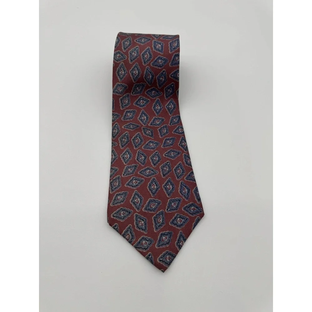 Geoffrey Beene 100% Silk Tie Red Blue Geometric‎ Diamond Pattern Classic Necktie